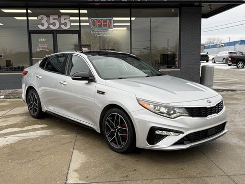Used 2020 Kia Optima SX image 18