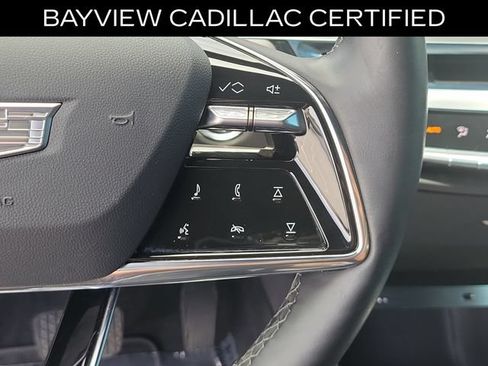 Used 2025 Cadillac Lyriq Luxury RWD image 31