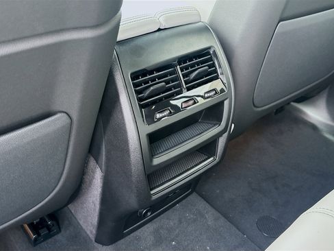 New 2026 BMW X5 sDrive40i image 19