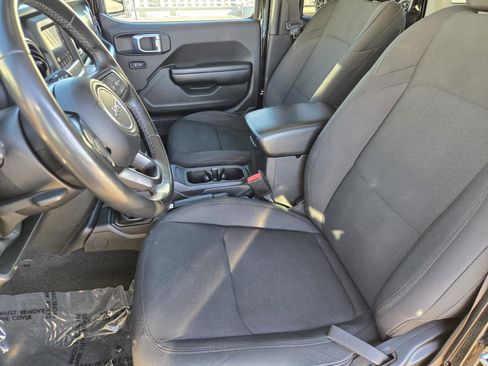 Certified 2021 Jeep Wrangler Unlimited Sport image 22