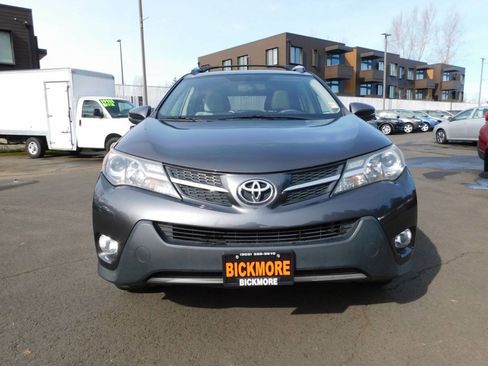 Used 2013 Toyota RAV4 XLE AWD/4WD image 19
