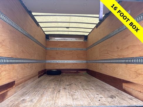Used 2021 Freightliner Sprinter 3500 image 15