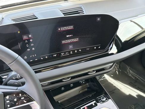 New 2026 Audi A6 Premium Plus AWD/4WD image 27