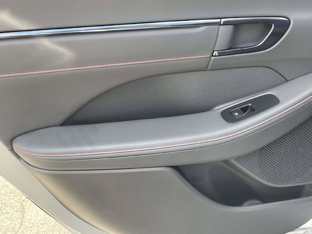 Certified 2025 Hyundai Sonata N Line FWD image 9