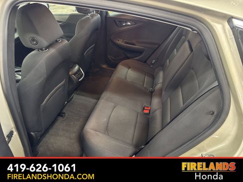 Used 2016 Chevrolet Malibu LT image 22