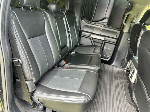 Used 2021 Ford F250 Lariat w/ Lariat Ultimate Package AWD/4WD image 22