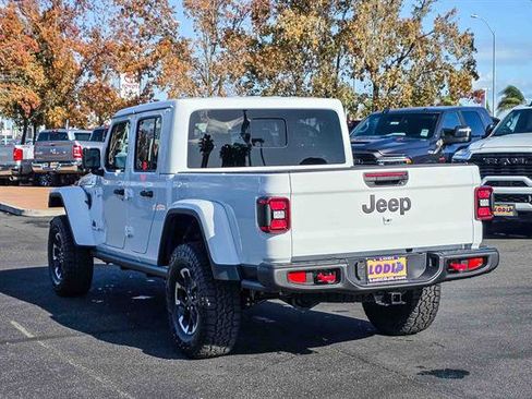 New 2026 Jeep Gladiator Rubicon image 2