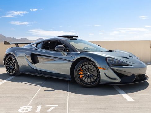 Used 2020 McLaren 620R RWD image 4