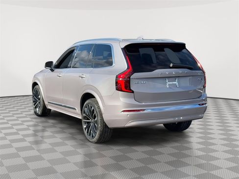 Certified 2026 Volvo XC90 B6 Plus w/ Protection Package Premier image 5