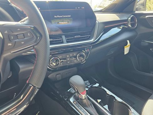 New 2026 Chevrolet Trax RS w/ Driver Confidence Package FWD image 31
