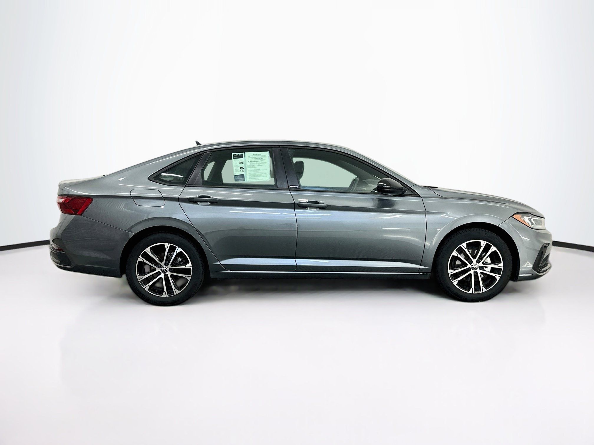 Used 2025 Volkswagen Jetta Sport FWD image 10