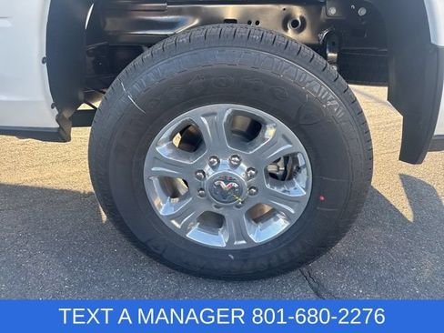 New 2026 RAM 2500 Big Horn AWD/4WD image 6