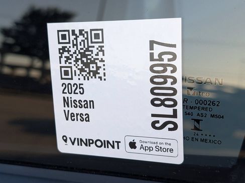 Used 2025 Nissan Versa SR w/ Trunk Package FWD image 27