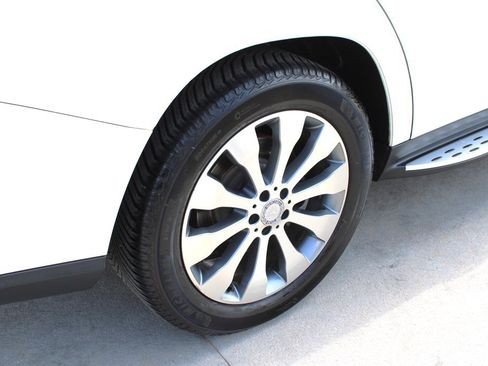 Used 2017 Mercedes-Benz GLS 450 4MATIC image 12