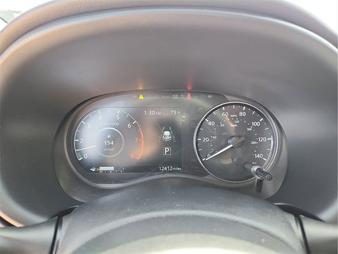 Used 2023 Nissan Kicks SR w/ SR Premium Package image 22