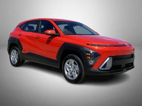 Certified 2026 Hyundai Kona SE AWD/4WD image 3
