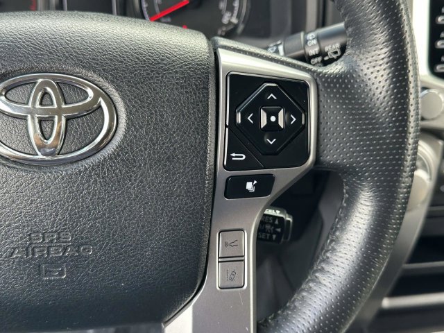 Used 2021 Toyota 4Runner SR5 AWD/4WD image 11
