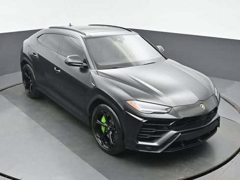 Used 2019 Lamborghini Urus AWD/4WD image 33