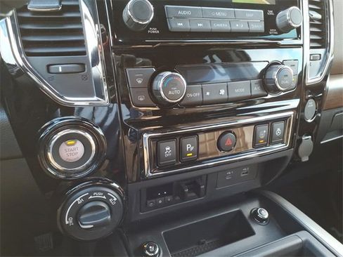 Used 2021 Nissan Titan Platinum Reserve w/ Off Road Protection Package image 22