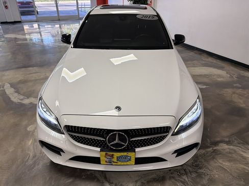 Used 2019 Mercedes-Benz C 300 Sedan image 4