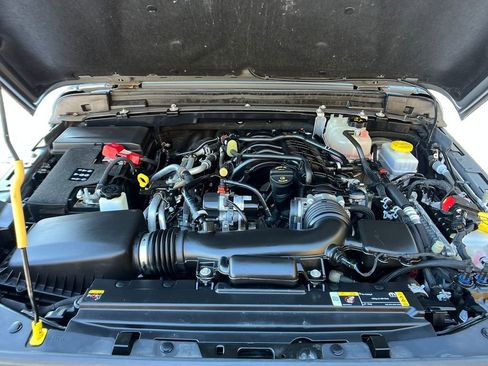 Used 2022 Jeep Wrangler Unlimited Sport image 21