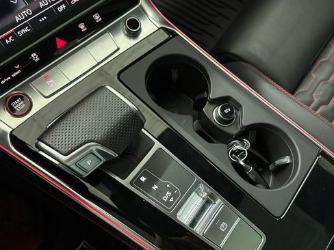 Used 2021 Audi RS 7 Sportback w/ RS 7 Executive Package AWD/4WD image 19
