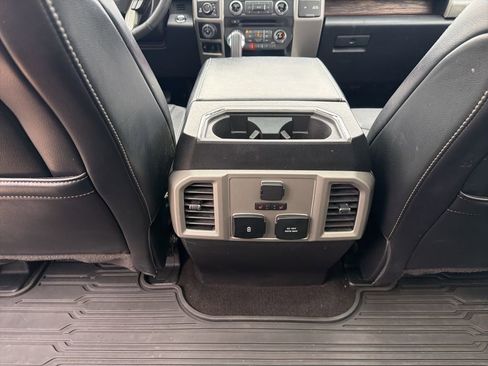 Used 2018 Ford F150 Lariat w/ Equipment Group 502A Luxury image 24