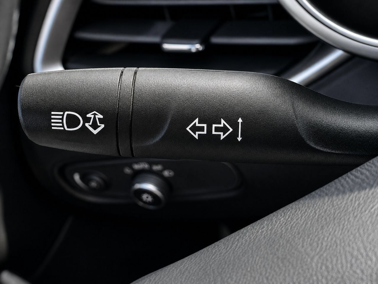 Certified 2019 Chevrolet Malibu LT FWD image 23