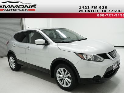 Used 2019 Nissan Rogue Sport S w/ Appearance Package