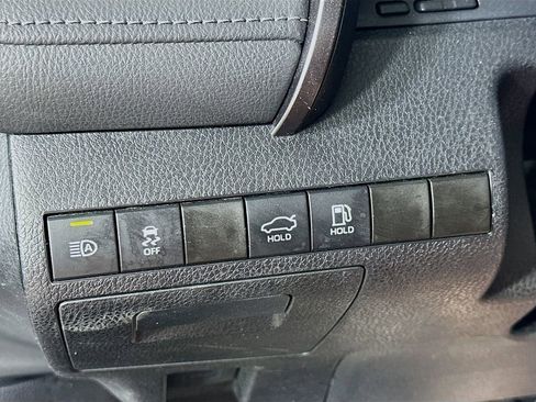Used 2023 Toyota Camry LE FWD image 15