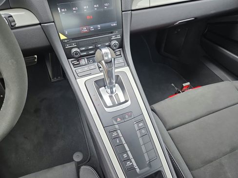 Certified 2021 Porsche 718 Cayman GT4 RWD image 13