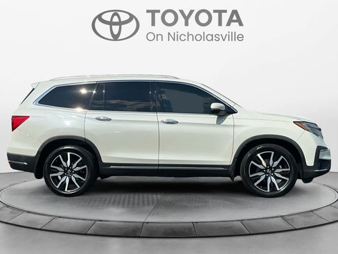 Used 2019 Honda Pilot Touring image 6