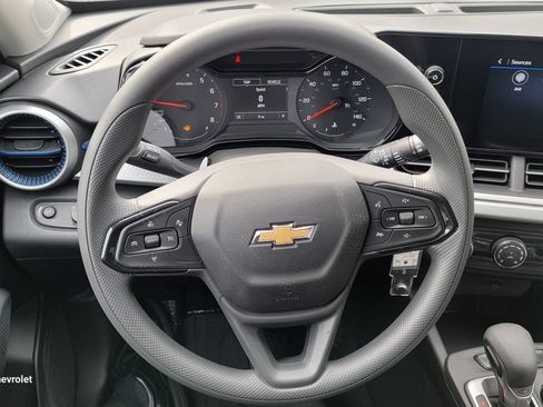 New 2026 Chevrolet Trax LS FWD image 20