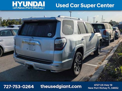 Used 2018 Toyota 4Runner Limited image 3
