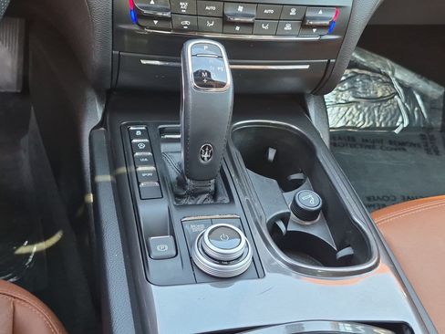 Used 2022 Maserati Ghibli GT RWD image 26
