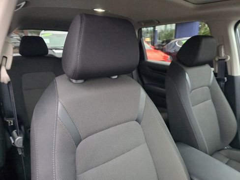 Used 2025 Honda CR-V EX image 13