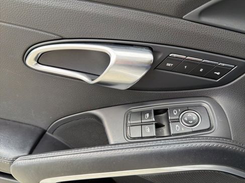 Used 2019 Porsche 911 Carrera 4S image 20