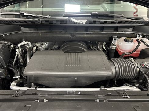 New 2026 GMC Yukon XL Elevation w/ LPO, Floor Liner Package image 4