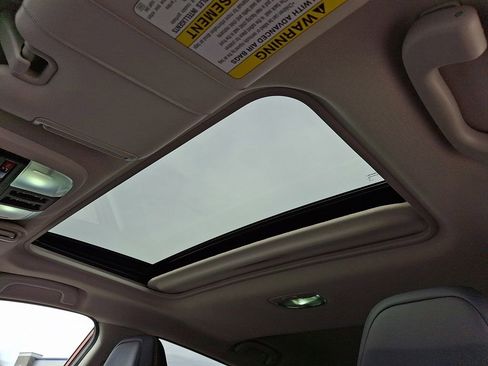 Used 2024 Subaru Crosstrek 2.5i Limited w/ Crosstrek Mirror Package image 15