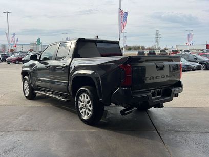New 2025 Toyota Tacoma SR5