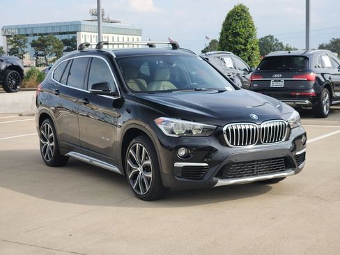 Used 2017 BMW X1 xDrive28i AWD/4WD image 3