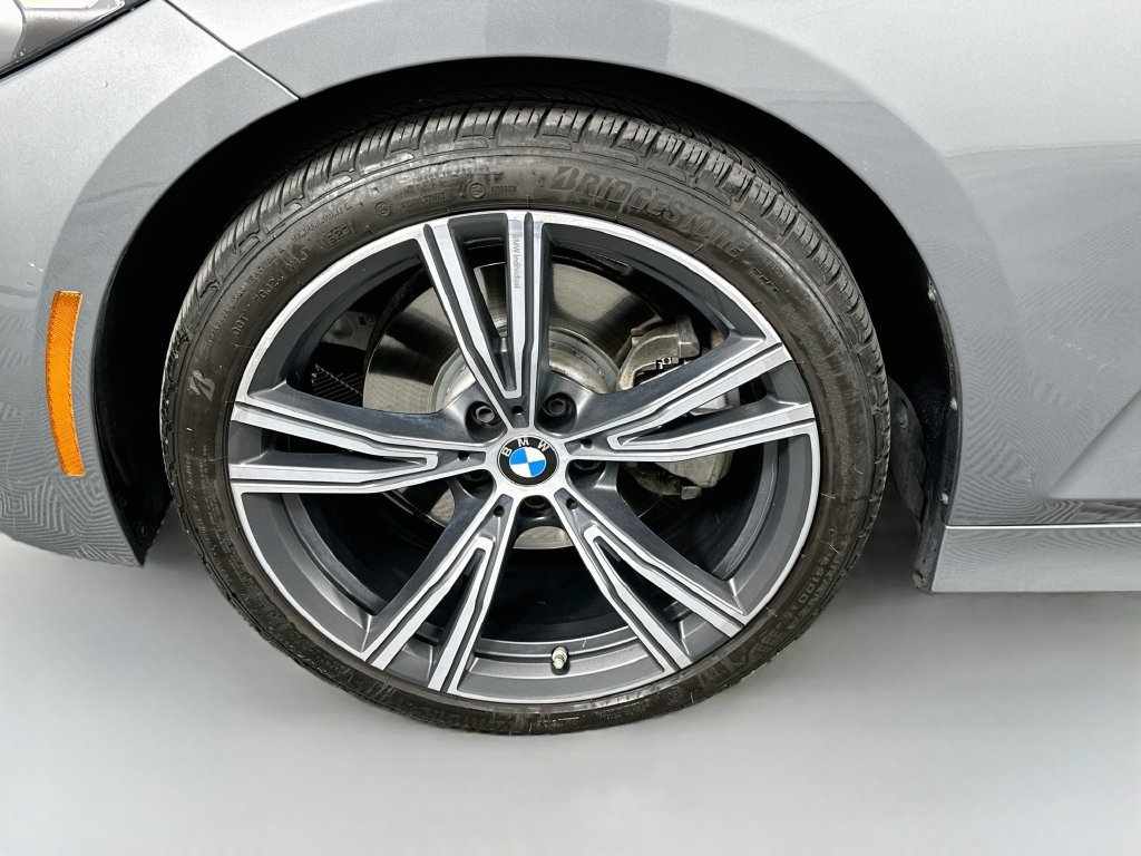 Used 2023 BMW 330i Sedan w/ Premium Package RWD image 32