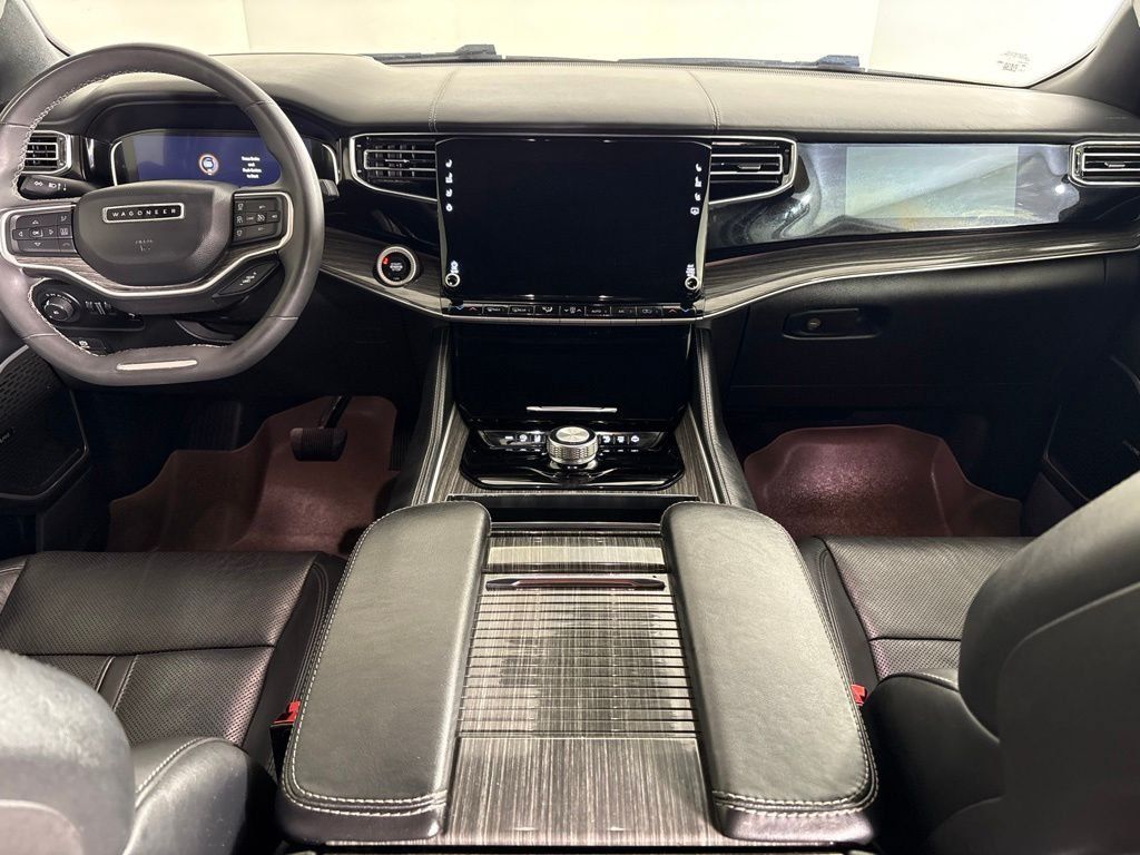 Used 2022 Jeep Wagoneer Series III w/ Convenience Group I RWD image 14