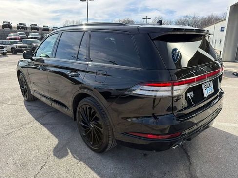 Used 2024 Lincoln Aviator Black Label w/ Jet Package image 5