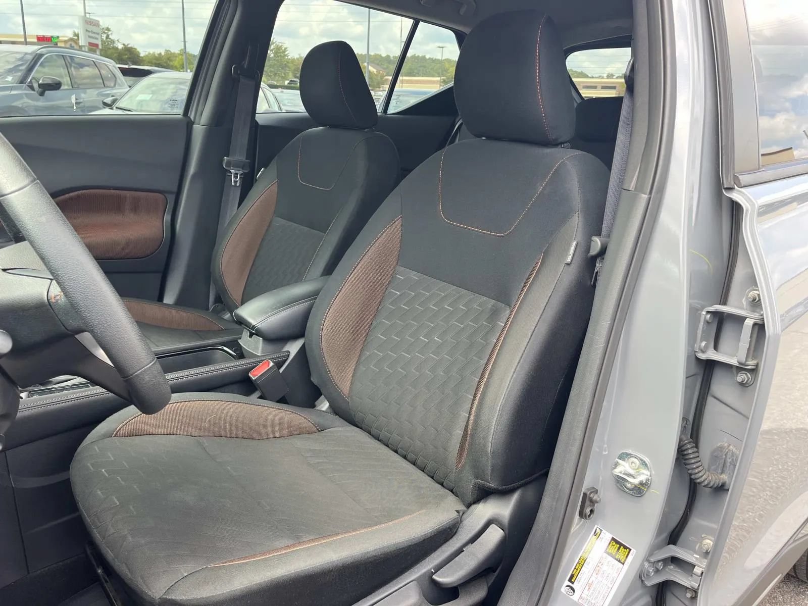 Used 2024 Nissan Kicks SR FWD image 28