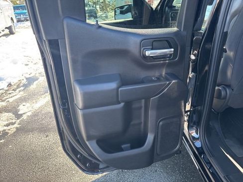 Used 2020 Chevrolet Silverado 1500 LT w/ Trailering Package image 17