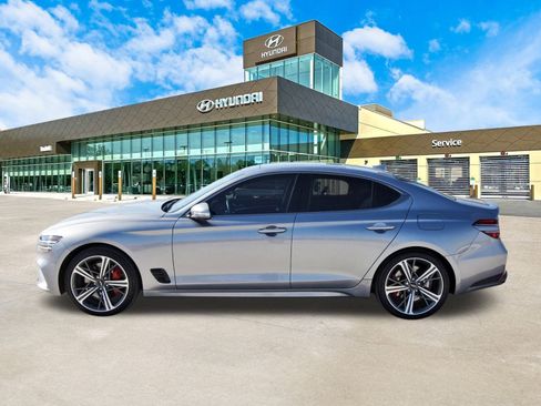 Used 2025 Genesis G70 2.5T w/ Sport Prestige Package image 9