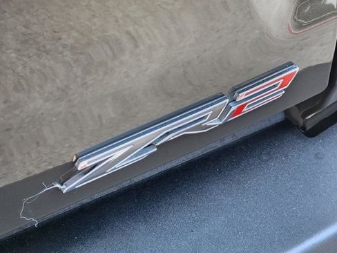 Used 2023 Chevrolet Colorado ZR2 w/ ZR2 Convenience Package III image 9