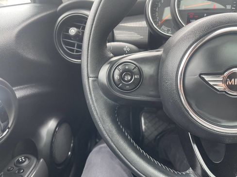 Used 2015 MINI Cooper 2-Door Hardtop image 26