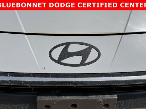 Used 2025 Hyundai Elantra N BASE image 4